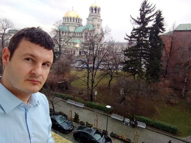 Симеон Ставрев: В общинските детски заведения местата са 13 300 за всички групи, само през 2021 г. са родени над 16 000