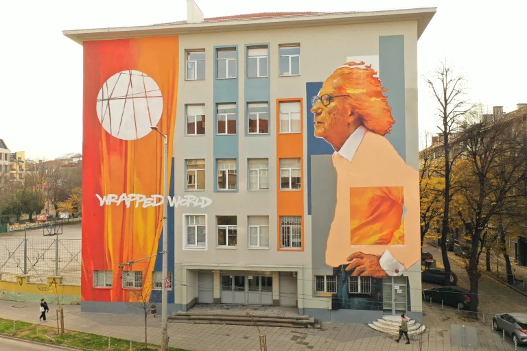 Преименуване на спирки № 1964 и № 1965 на градския транспорт с наименование „ул. Искър“ на „СМГ „Паисий Хилендарски“